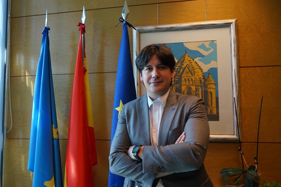 “Estar al frente de una administración autonómica no es solo un trabajo, es una vida” Borja Sánchez, consejero de Ciencia, Innovación y Universidad del Gobierno de Asturias